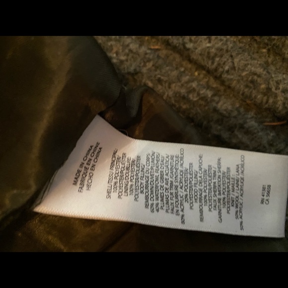 LAUREN RALPH LAUREN FAUX-FUR TRIM WOMEN'S DOWN JACKET - Picture 8 of 9